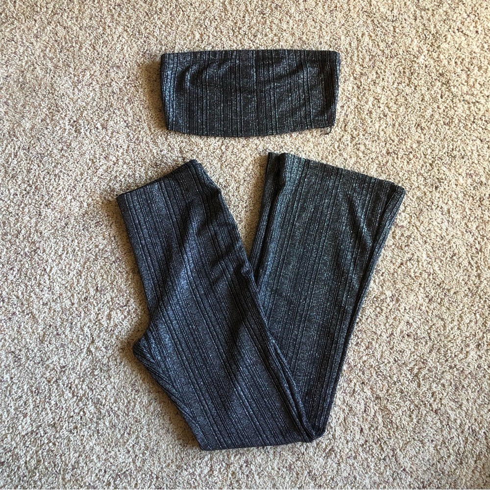 Women’s Paperoc Silver/Black Tube Top and Wide Leg Pants Set Size Medium